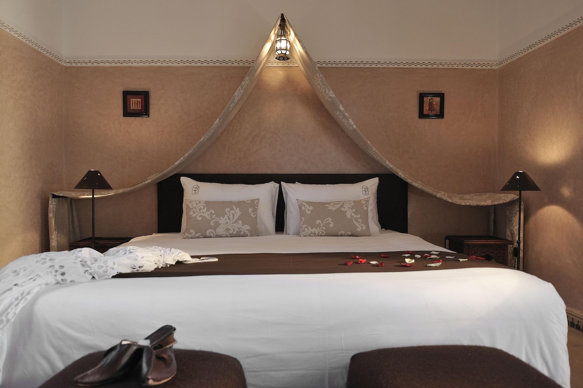 Riad Le Jardin D'Abdou Marrakesz Zewnętrze zdjęcie A bedroom