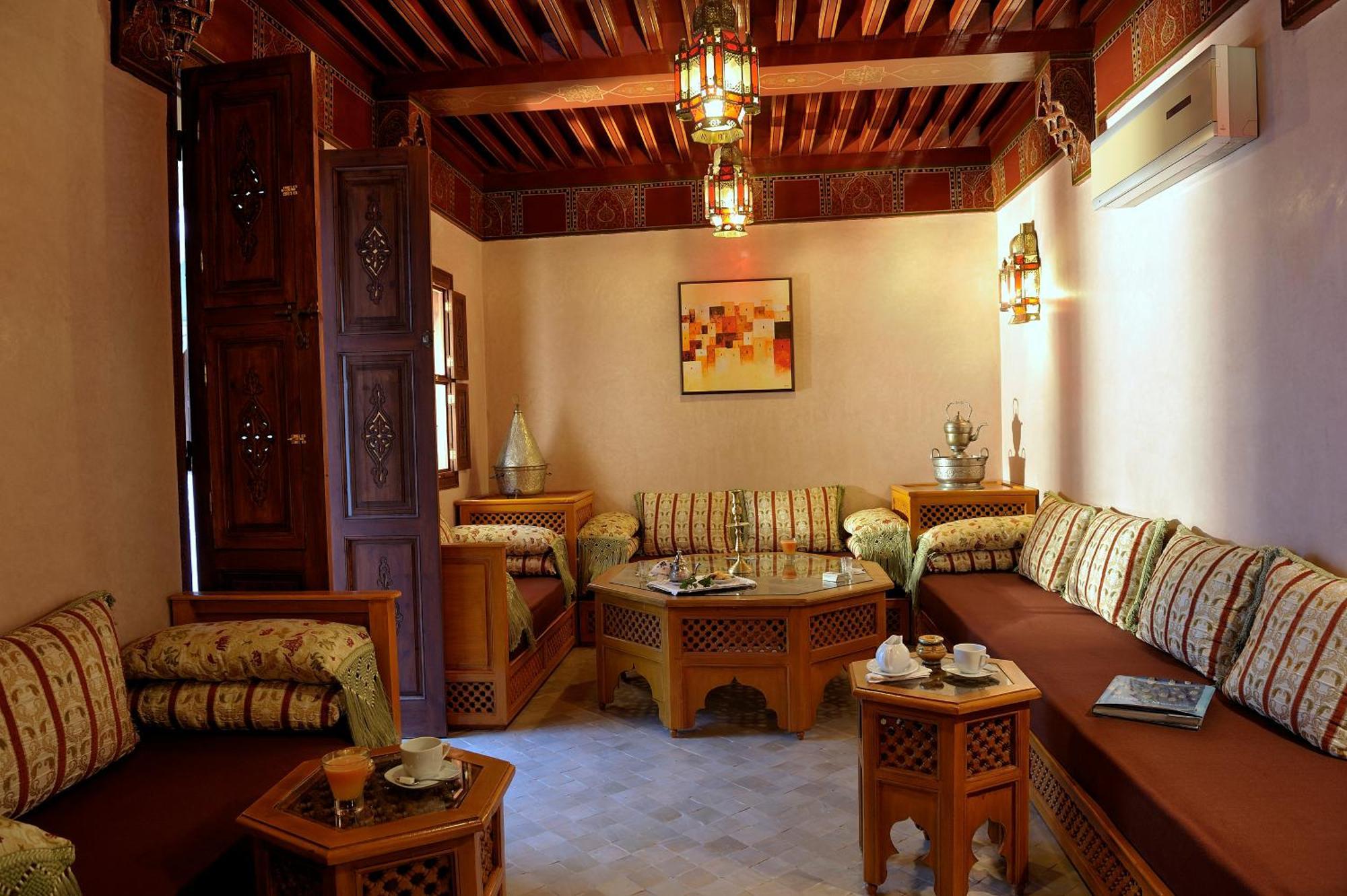 Riad Le Jardin D'Abdou Marrakesz Zewnętrze zdjęcie A Moroccan living room